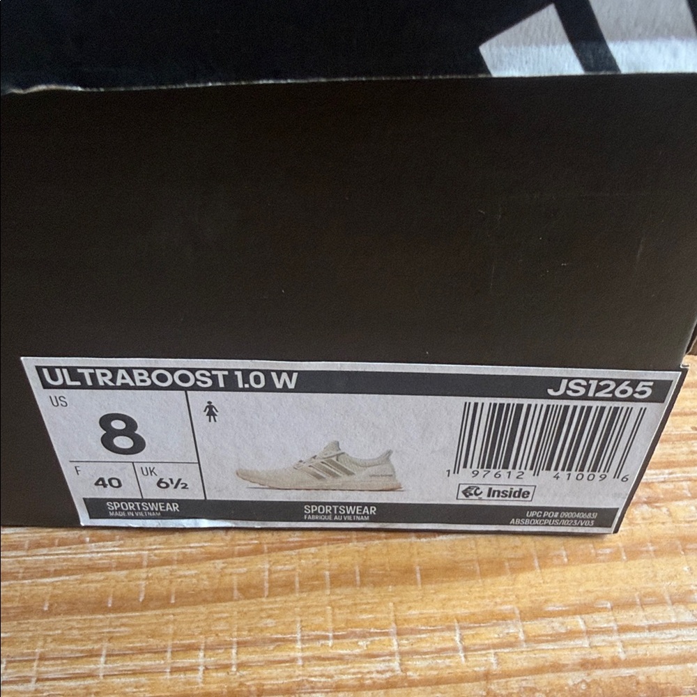 adidas Cream/Beige Ultraboost Knit Trainers - Picture 6 of 7
